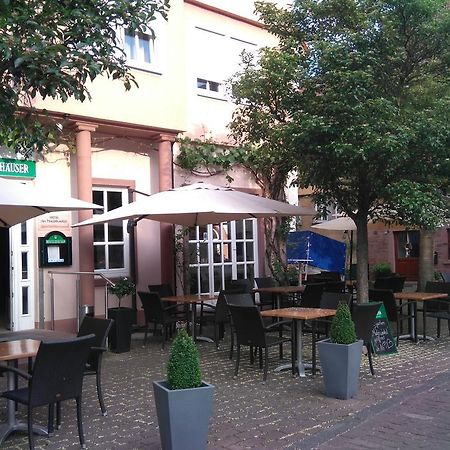 ורטהיים Hotel Loewensteiner Hof Haus Am Neuplatz מראה חיצוני תמונה